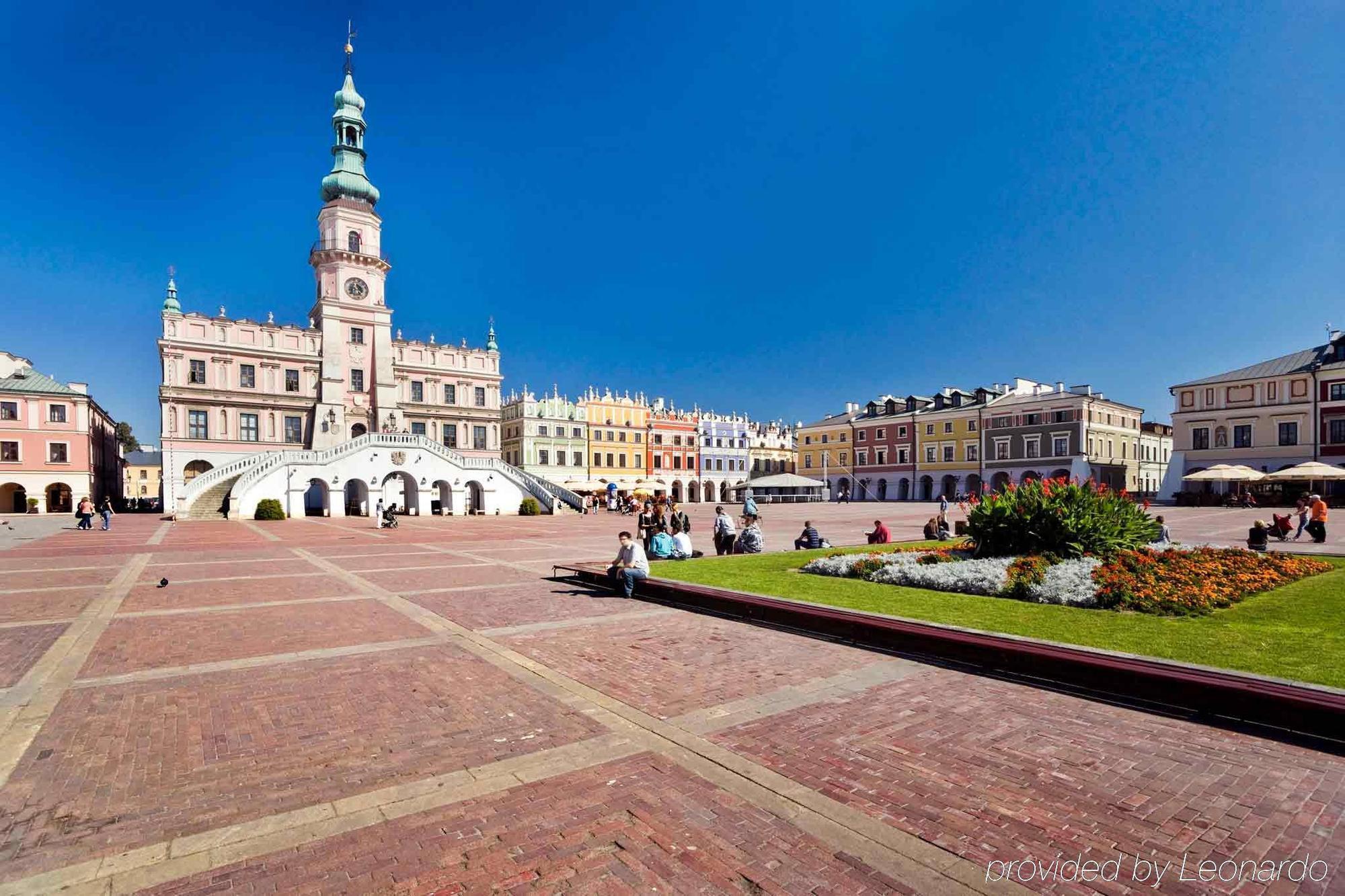 Hotel Zamojski Zamość エクステリア 写真