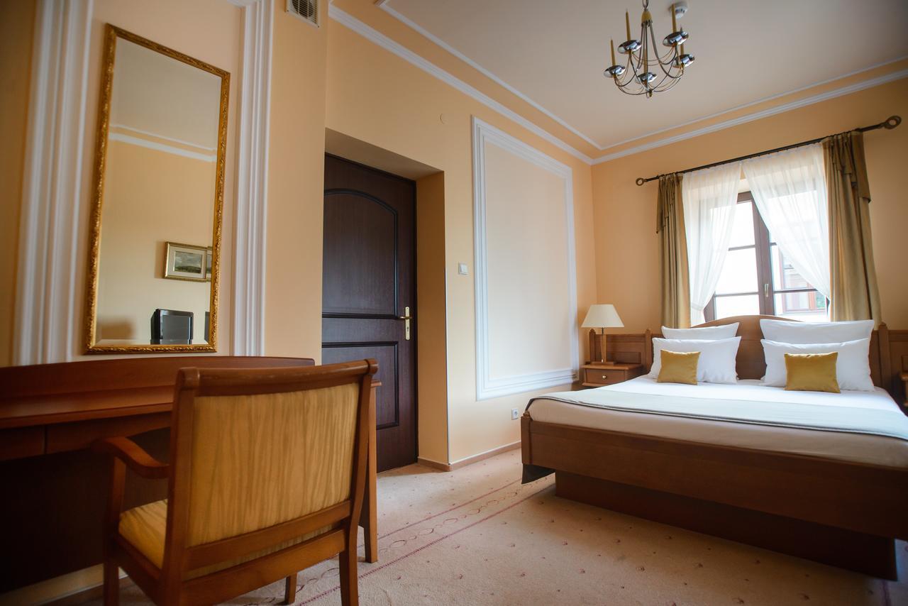 Hotel Zamojski Zamość エクステリア 写真