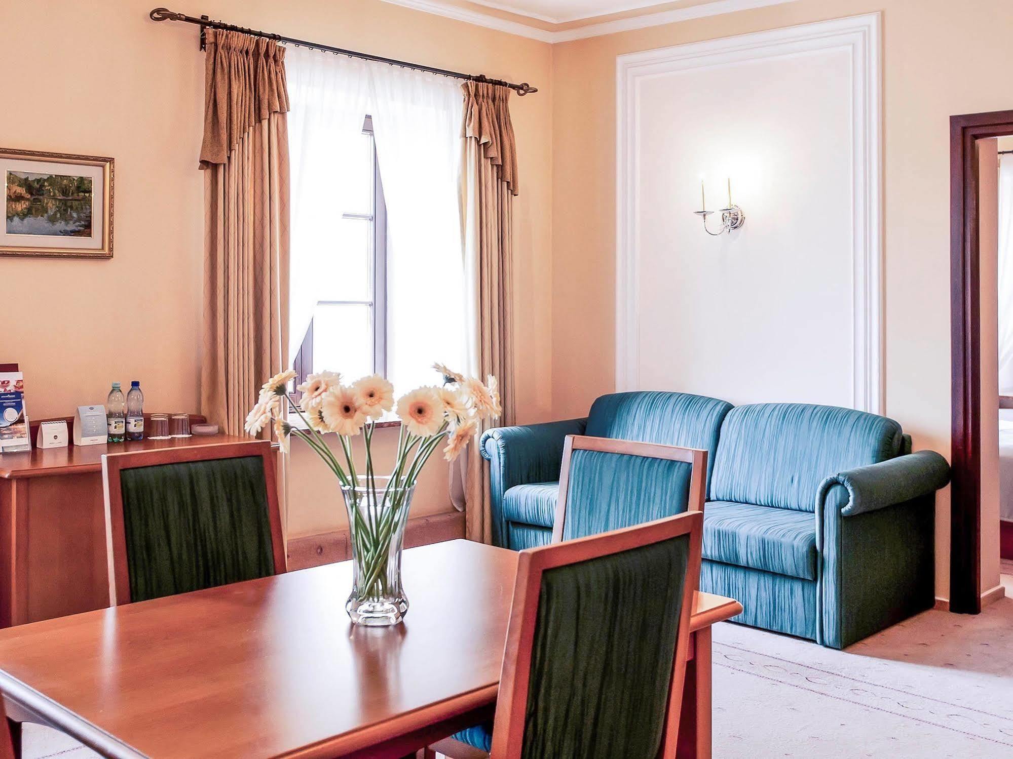 Hotel Zamojski Zamość エクステリア 写真
